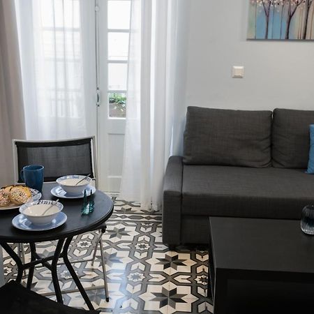 The Blue Apartment In The Heart Of Heraklion Exterior photo