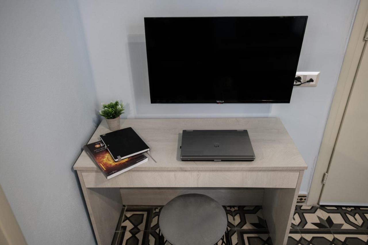 The Blue Apartment In The Heart Of Heraklion Exterior photo
